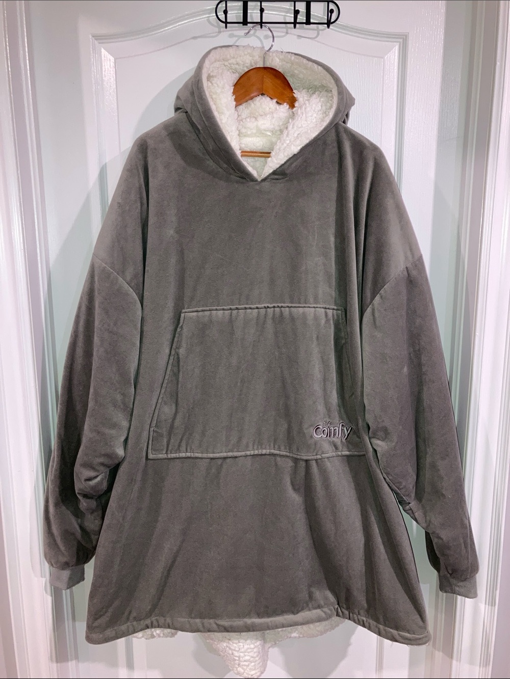 The Comfy Grey & White Oversized Sherpa Lined Hoodie Blanket